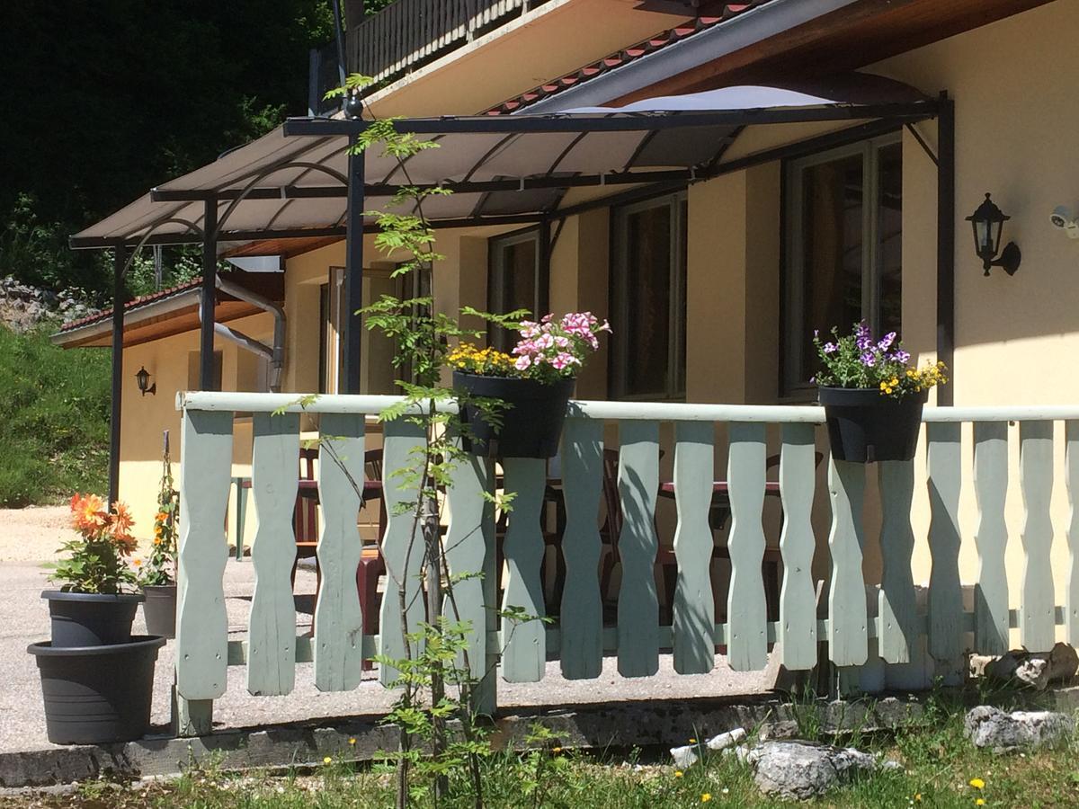 Village Vacances Le Grepillon レ・ルス エクステリア 写真